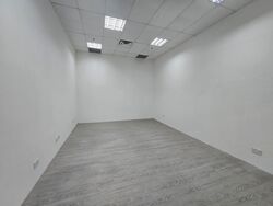 The Riverwalk (D1), Office #550416471